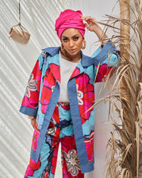 بدلة زهرية ساحرة فوشيا